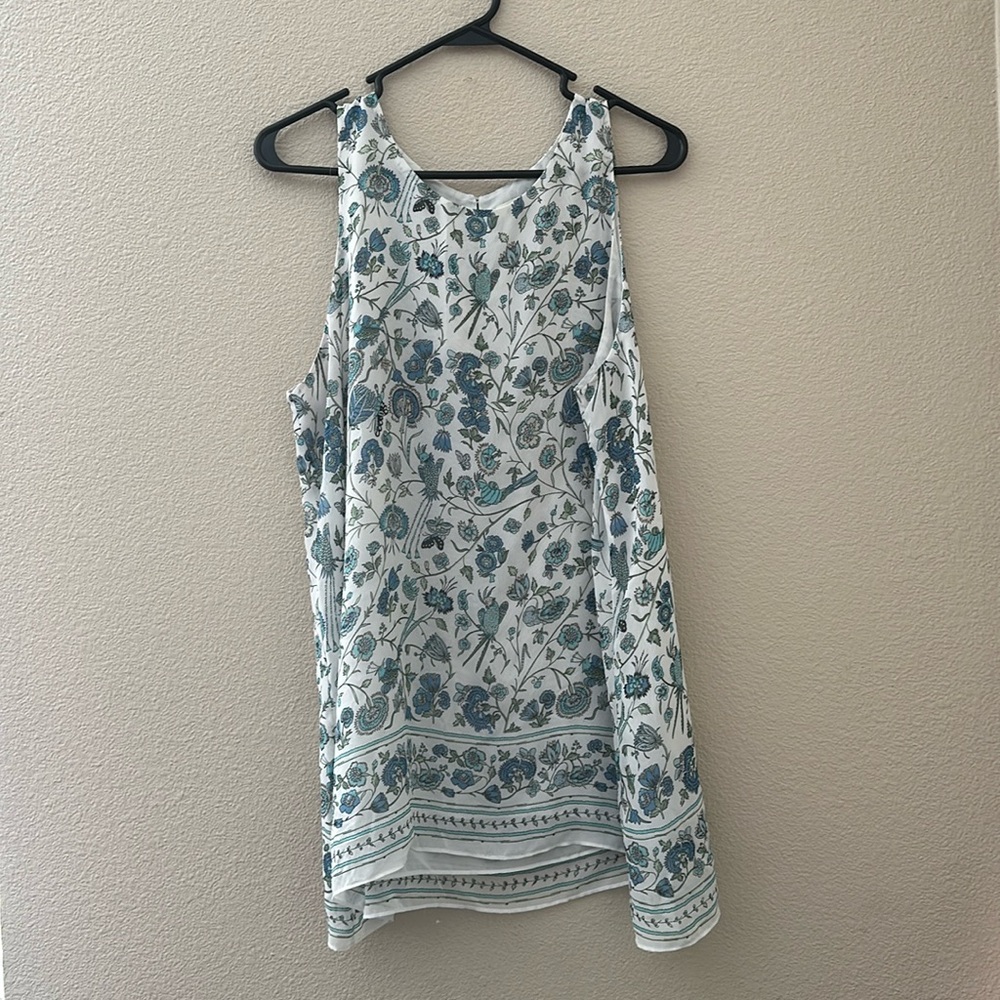 Max Studio Sheer floral top size XL